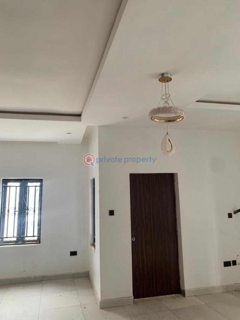 4 bedroom House For Sale Off. Jedo Estate Airport Road, Lugbe Lugbe Abuja Phase 4  - 8