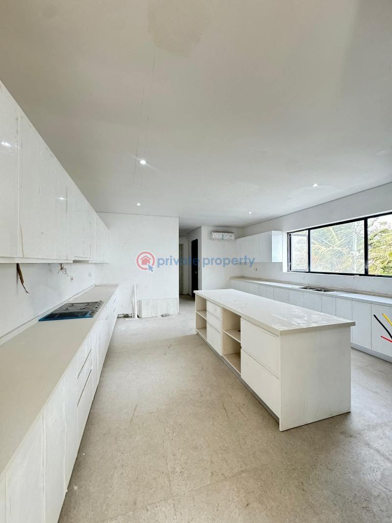 4 bedroom Semi detached Duplex For Sale Banana Island Ikoyi Lagos - 4