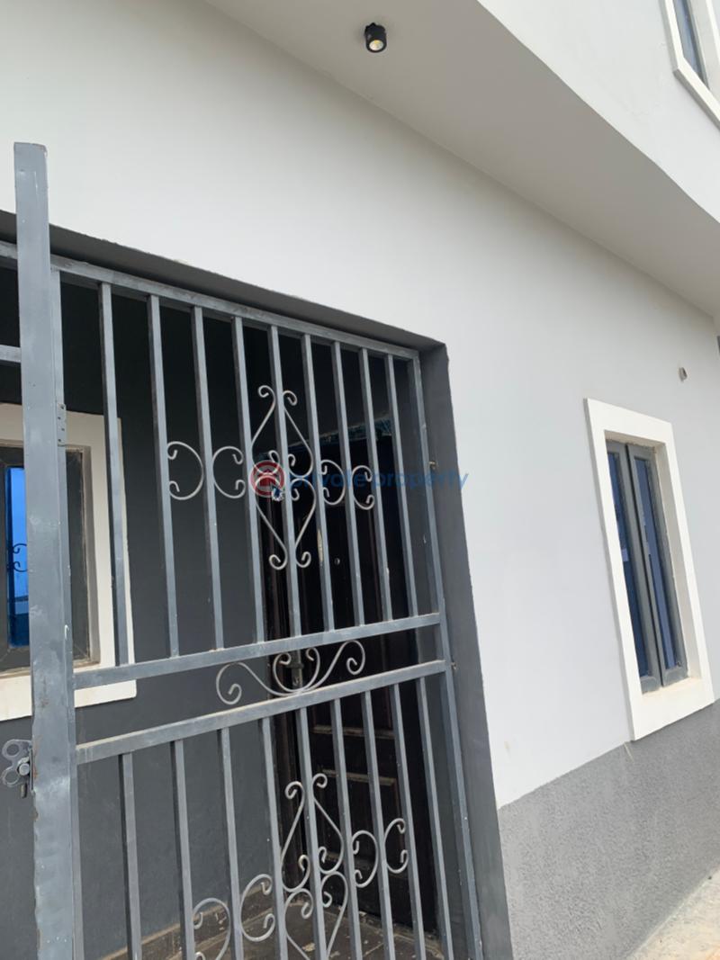 4 bedroom House For Sale Off. Jedo Estate Airport Road, Lugbe Lugbe Abuja Phase 4  - 16