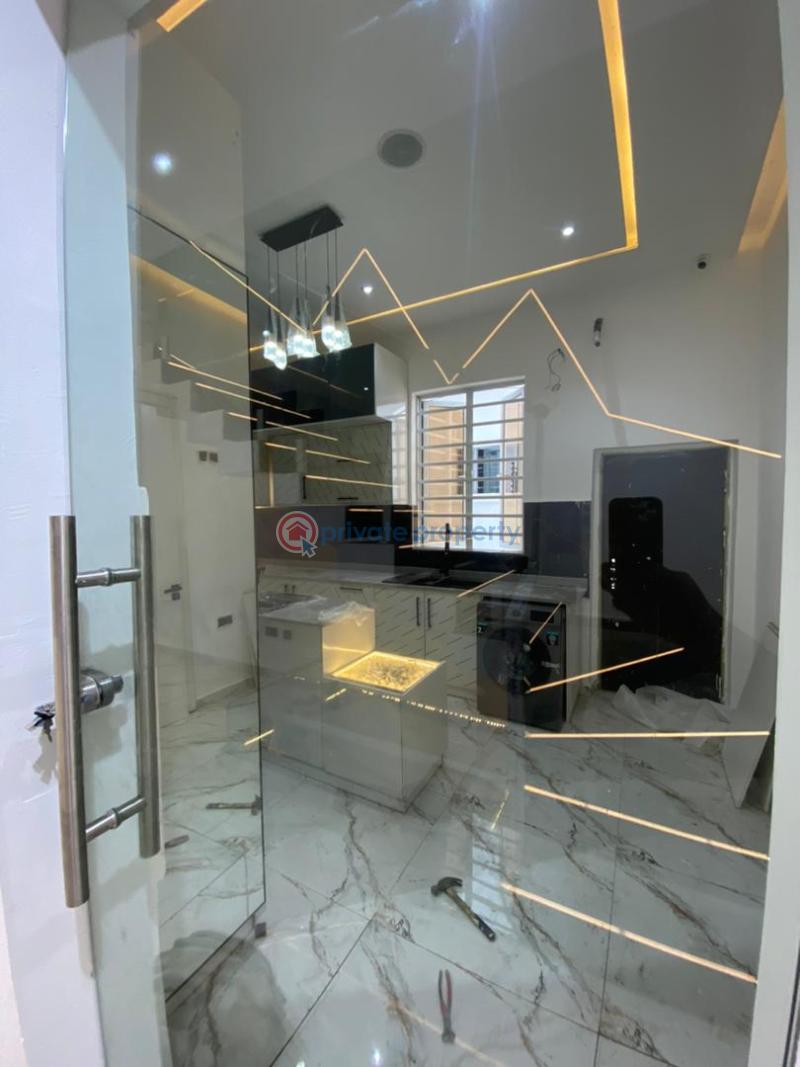 4 bedroom Duplex For Sale Opposite Agungi Bus Stop Ologolo Lekki Lagos - 12