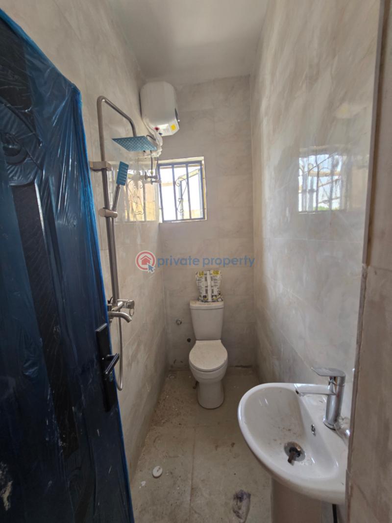 2 bedroom Bungalow For Sale Spotlight Residence, Airport Road Lugbe Lugbe Abuja Phase 4  - 5