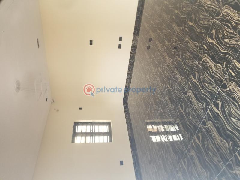 5 bedroom Detached Bungalow For Sale Laderin Estate. Oke Mosan Abeokuta Ogun - 16