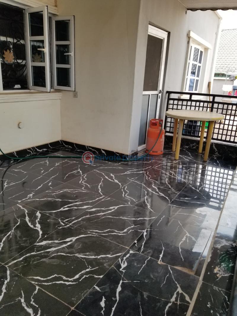 5 bedroom Detached Bungalow For Sale Soka Ibadan Oyo - 3