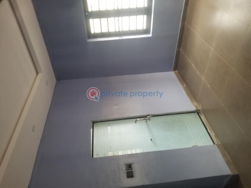 5 bedroom Detached Bungalow For Sale Laderin Estate. Oke Mosan Abeokuta Ogun - 12