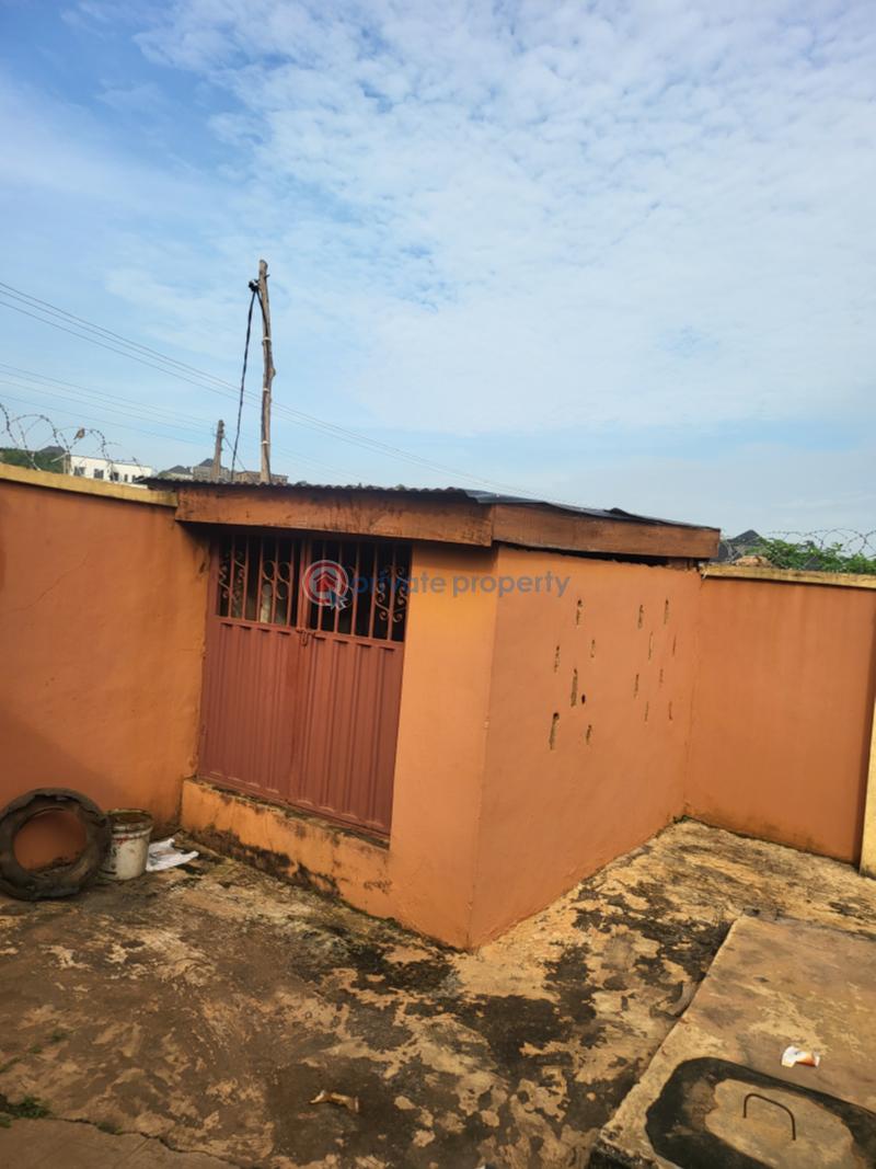 5 bedroom Bungalow For Sale Kemta Housing Estate Idi Aba Abeokuta Ogun - 5