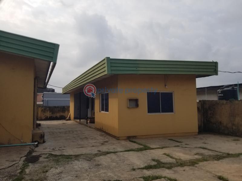 9 bedroom Restaurant/Bar For Rent Ibara Housing Estate Abeokuta Ogun - 1