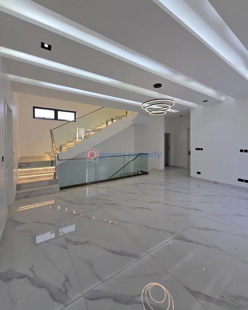 5 bedroom Duplex For Sale Off Admralty Lekki Phase 1 Lagos - 8