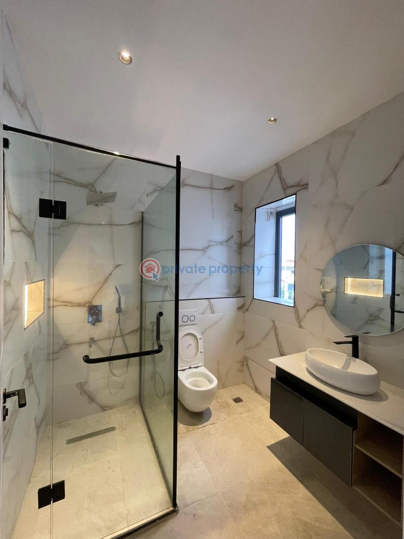 5 bedroom Detached Duplex For Sale Lekki 1 Lekki Phase 1 Lagos - 13