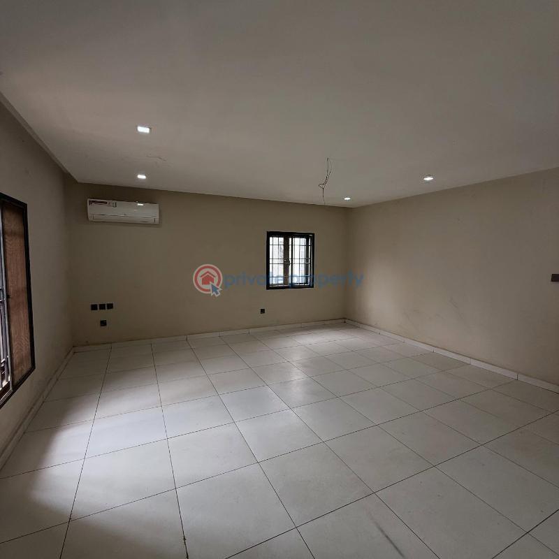 5 bedroom Detached Duplex For Sale Cosgrove Estate Wuye Abuja Phase 2  - 4