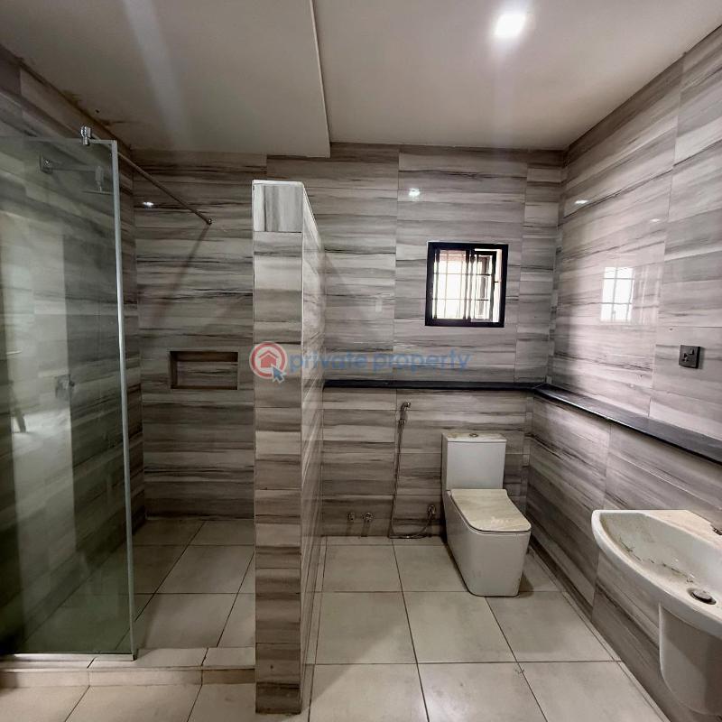 5 bedroom Detached Duplex For Sale Cosgrove Estate Wuye Abuja Phase 2  - 7