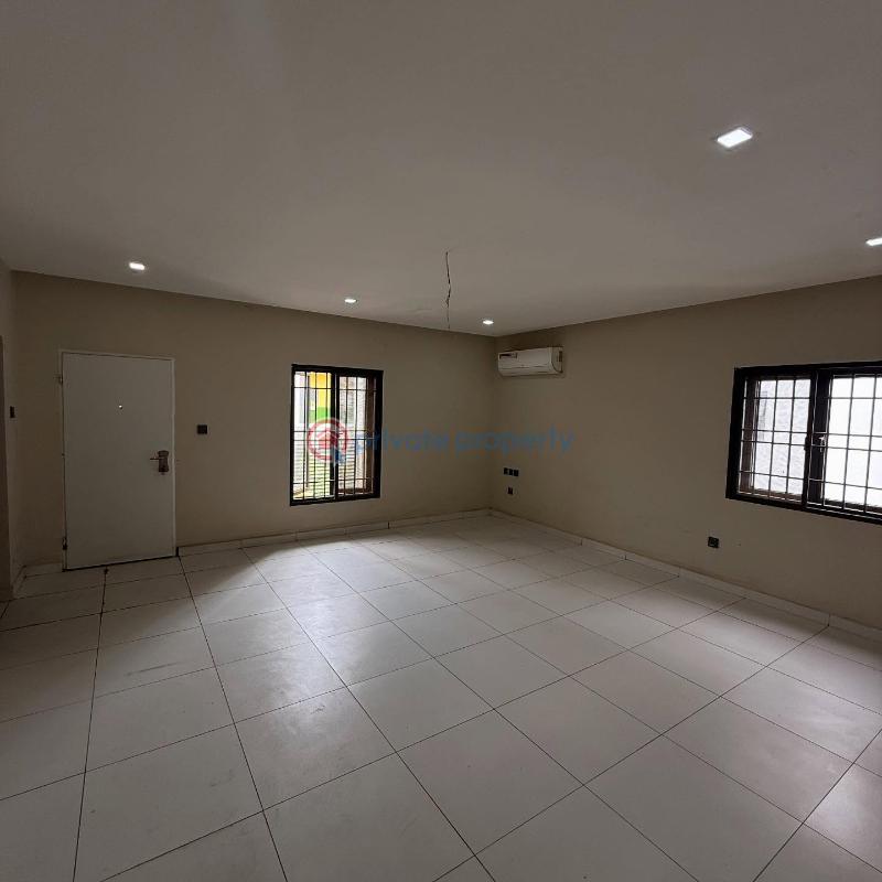 5 bedroom Detached Duplex For Sale Cosgrove Estate Wuye Abuja Phase 2  - 2