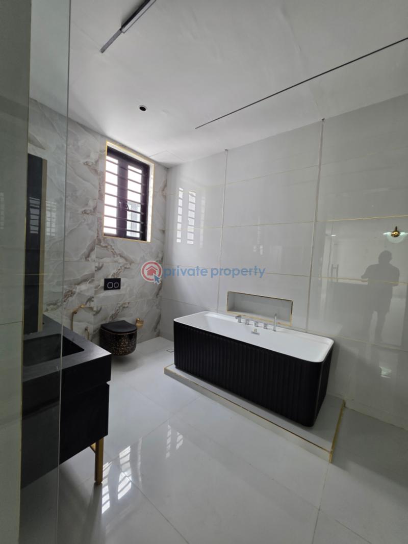 5 bedroom Detached Duplex For Sale Lekki Phase 1 Lagos - 9