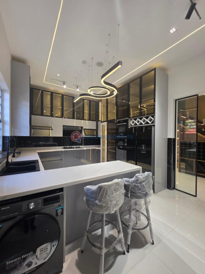 5 bedroom Detached Duplex For Sale Lekki Phase 1 Lagos - 4