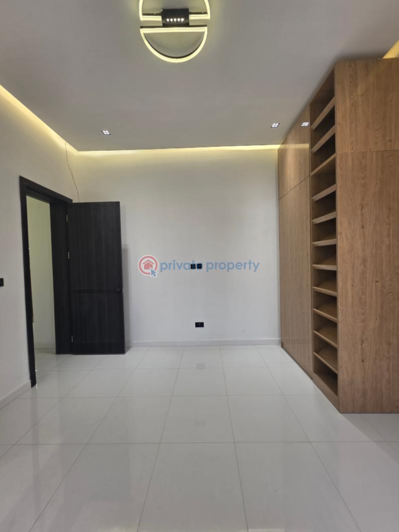 5 bedroom Detached Duplex For Sale Lekki Phase 1 Lagos - 14