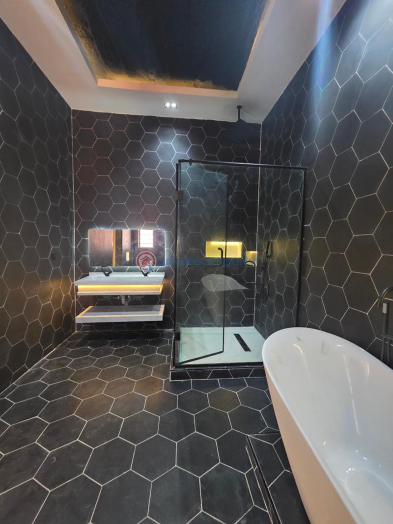 5 bedroom Detached Duplex For Sale Lekki Phase 1 Lagos - 11