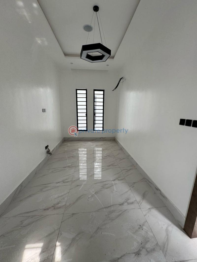 5 bedroom Detached Duplex For Sale Osapa London Lekki Lagos - 5