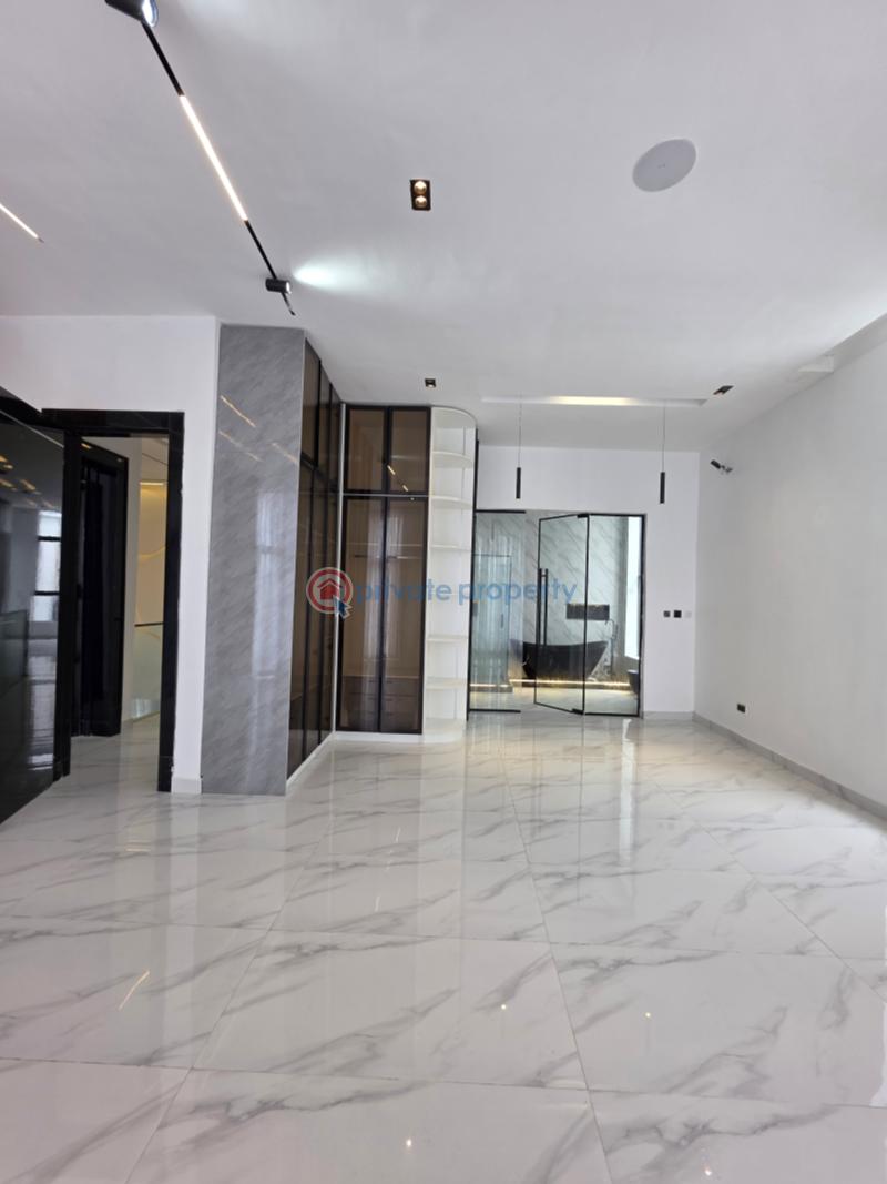 Tastefully finished 5 bedroom detached duplex with swimming pool - 8 5 bedroom Detached Duplex For Sale Discovery Estate Chevron Drive Lekki Lagos - 8