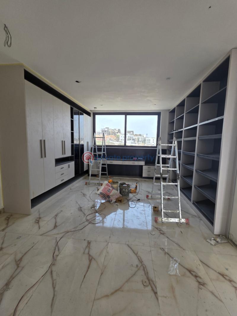 5 bedroom Detached Duplex For Sale Guzape Abuja Phase 1  - 4