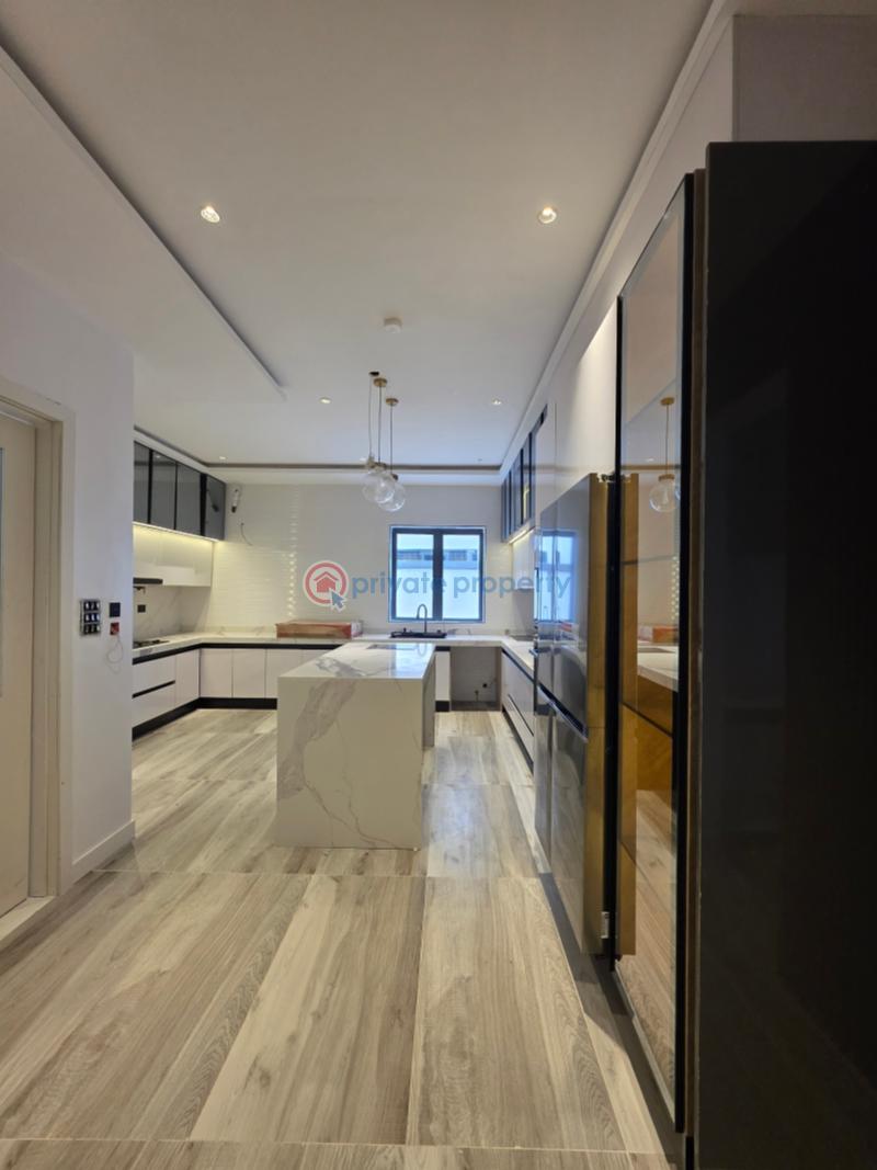 5 bedroom Detached Duplex For Sale Off Admiralty Way Lekki Phase 1 Lagos - 4