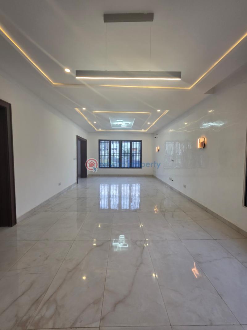 5 bedroom Detached Duplex For Sale Wuye Abuja Phase 2  - 1