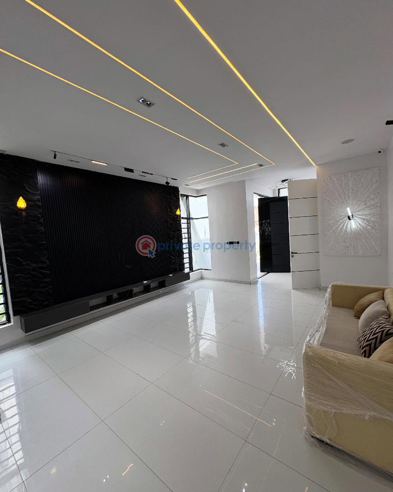 Tastefully finished 5 bedroom detached duplex with swimming pool - 5 5 bedroom Detached Duplex For Sale Ikota G R A Ikota Lekki Lagos - 5