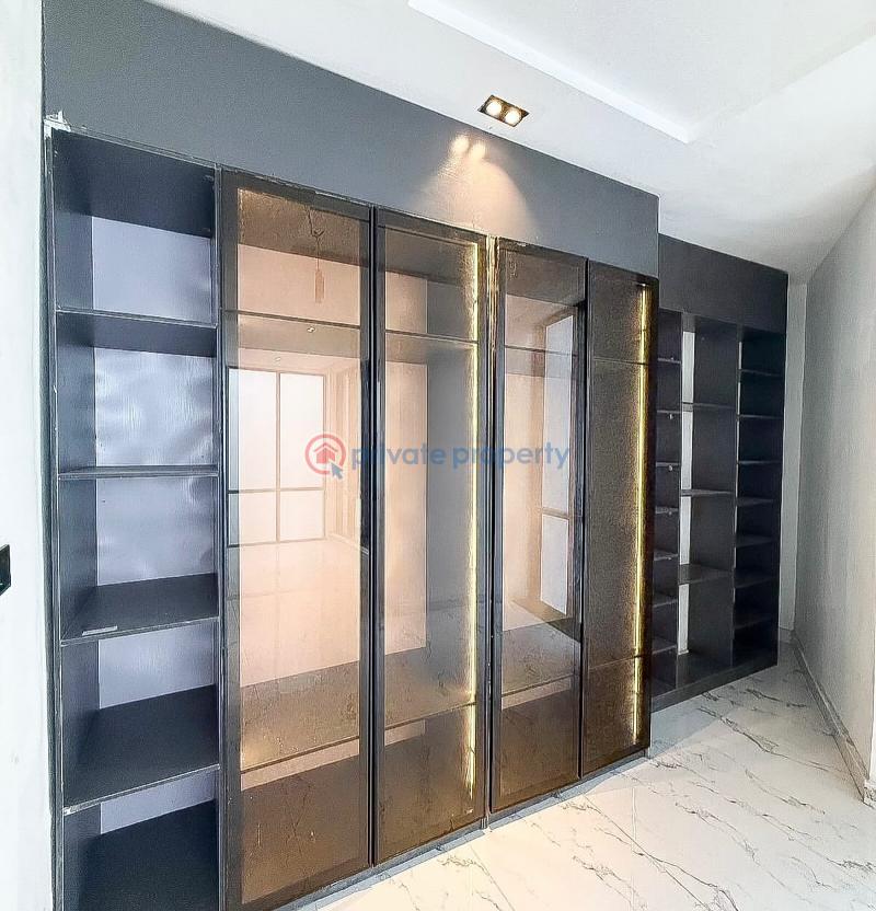 5 bedroom Detached Duplex For Sale Chevron Lekki Chevron Drive Lekki Lagos - 6