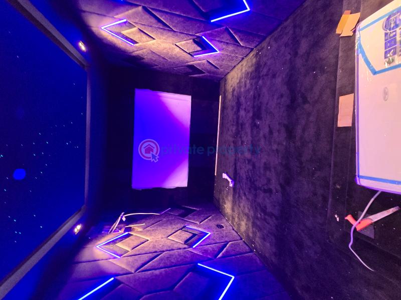 5 bedroom Detached Duplex For Sale Lekki Phase 1 Lagos - 7