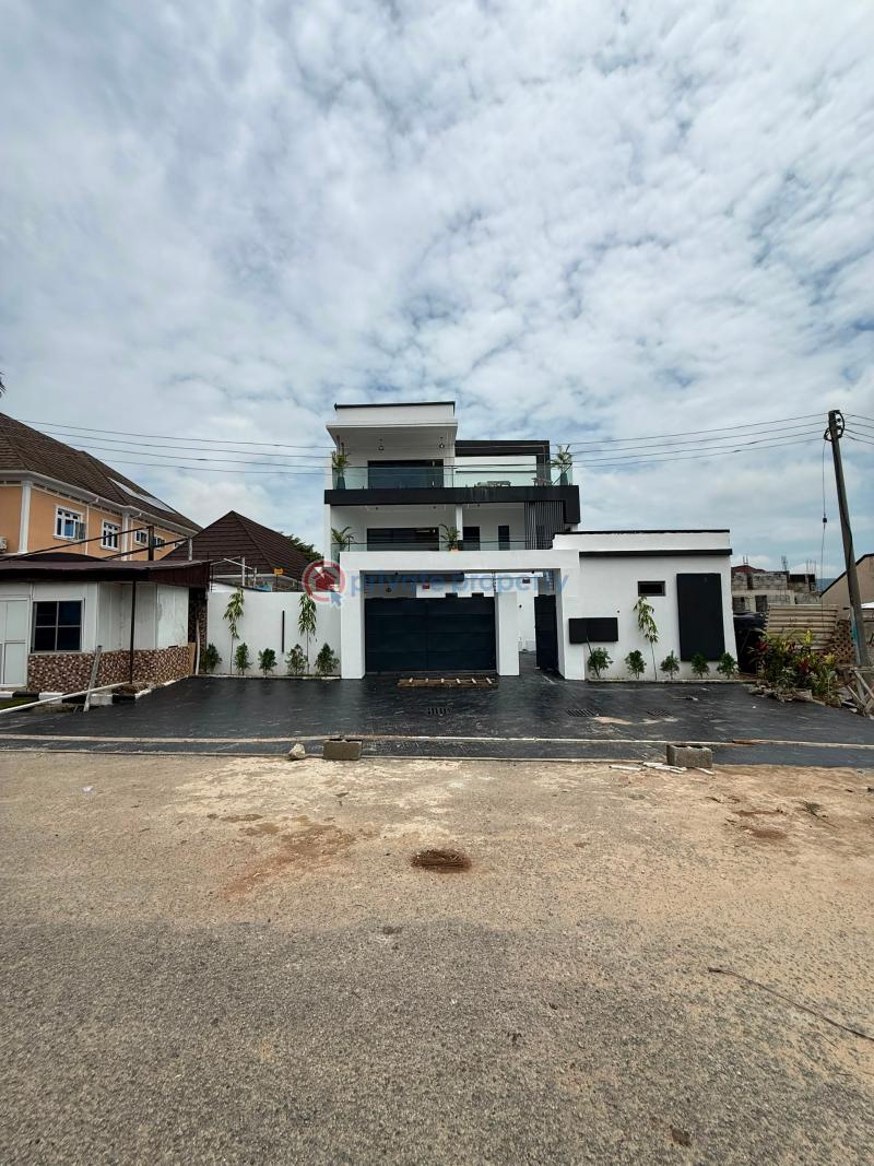 5 bedroom Detached Duplex For Sale 3rd Avenue Gwarimpa Abuja Phase 3  - 0