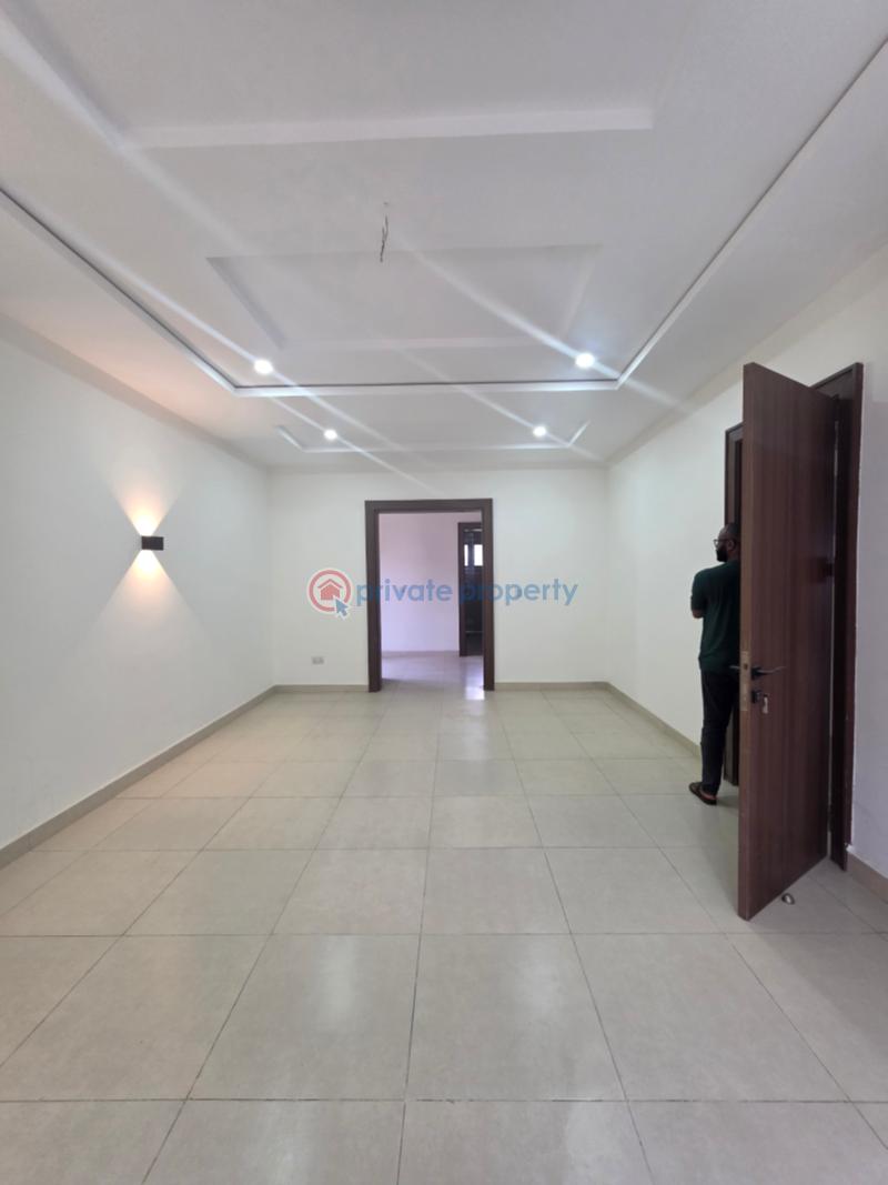 5 bedroom Detached Duplex For Sale Wuye Abuja Phase 2  - 3