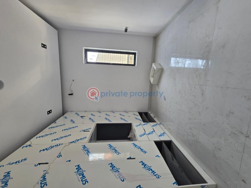 5 bedroom Detached Duplex For Sale Idado Lekki Lagos - 3