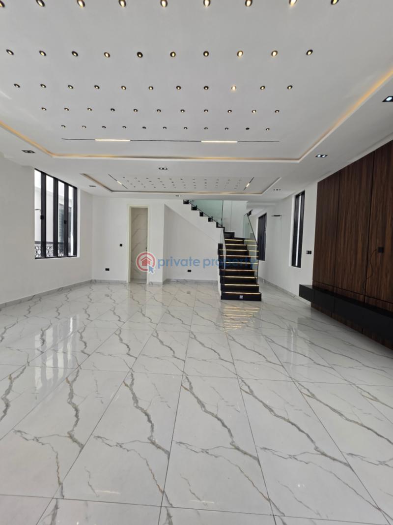 5 bedroom Detached Duplex For Sale Chevron Drive Lekki Lagos - 1