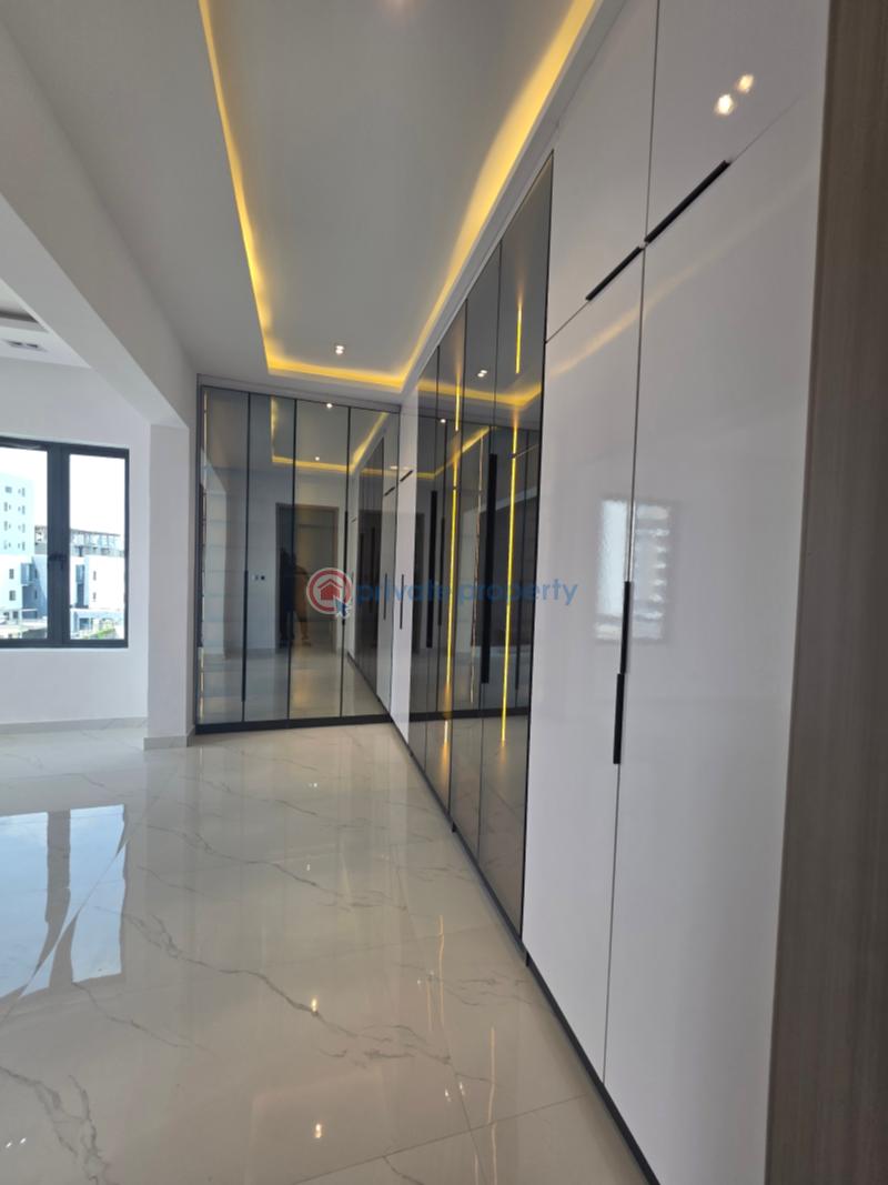 5 bedroom Detached Duplex For Sale Off Freedom Way Lekki Phase 1 Lagos - 7