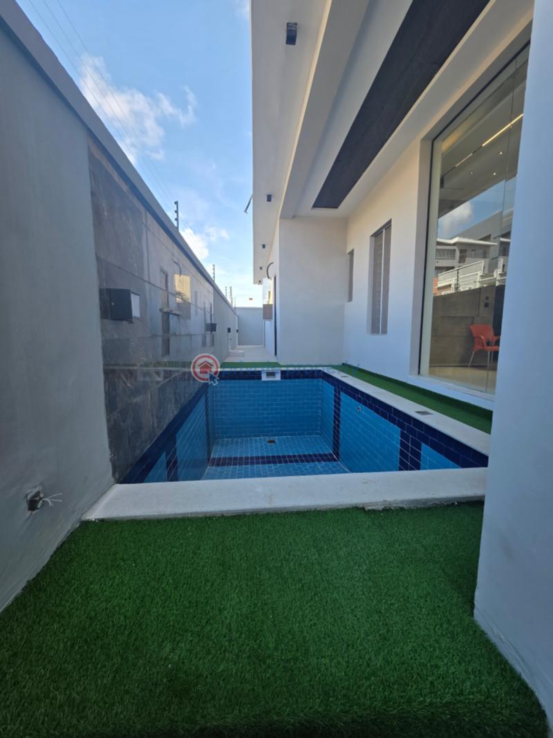 5 bedroom Detached Duplex For Sale Lekki Phase 1 Lagos - 12