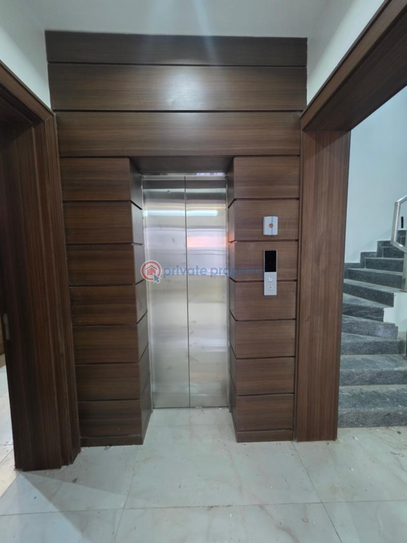5 bedroom Detached Duplex For Sale Wuye Abuja Phase 2  - 3