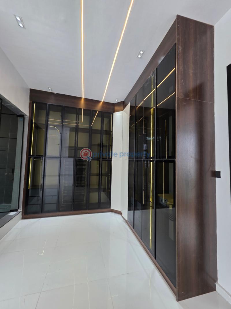 5 bedroom Detached Duplex For Sale Hrc Estate Harris Drive Victoria Garden City Lekki Lagos - 8