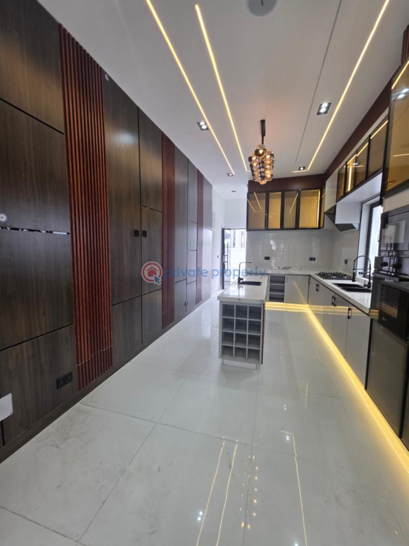 5 bedroom Detached Duplex For Sale Ikota Lekki Lagos - 4