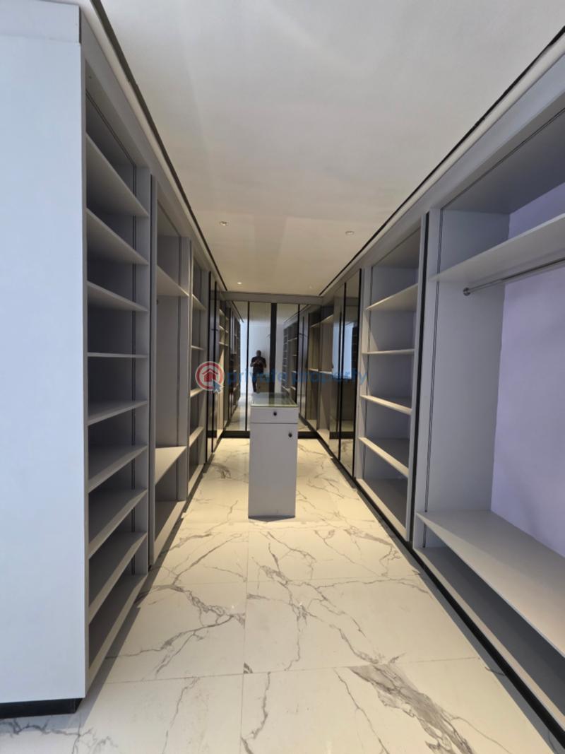 5 bedroom Detached Duplex For Sale Off Admiralty Way Lekki Phase 1 Lagos - 10