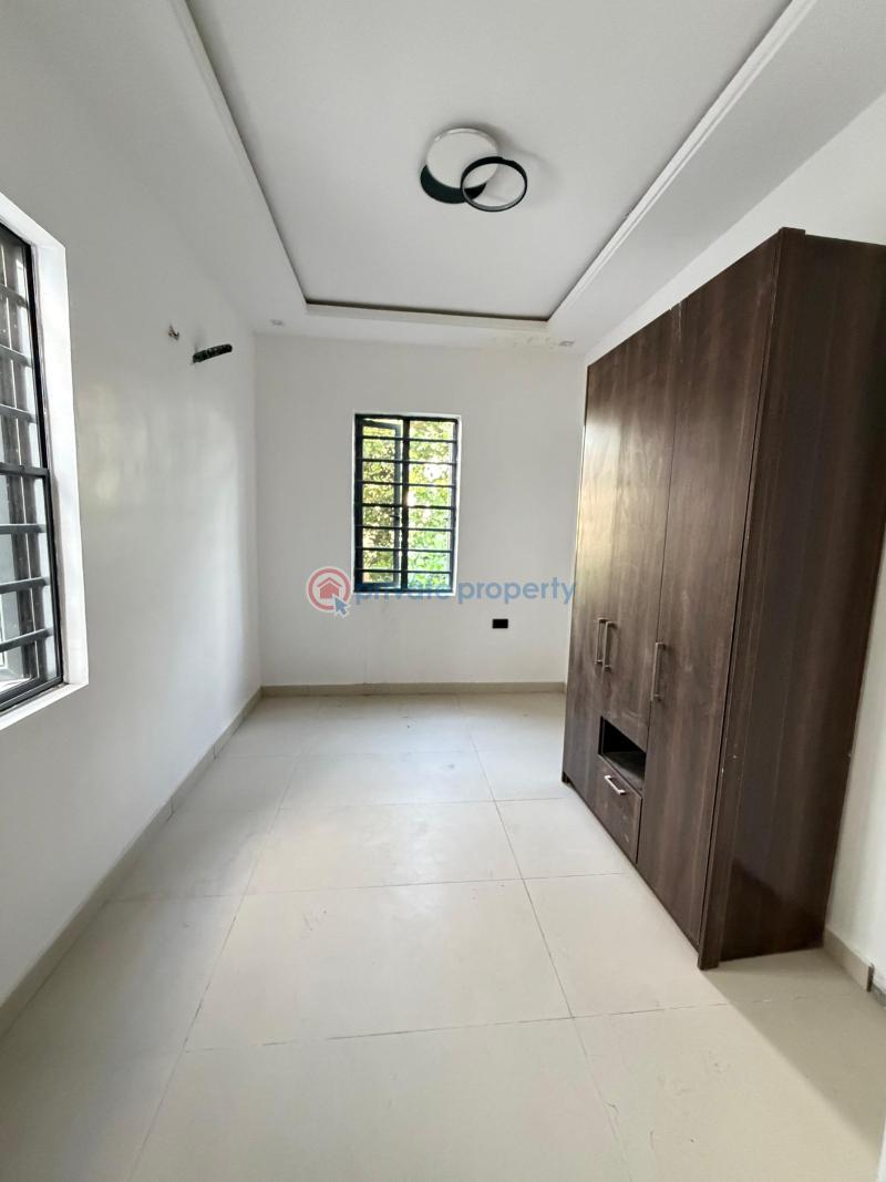 5 bedroom Detached Duplex For Sale Ologolo Lekki Lagos - 5