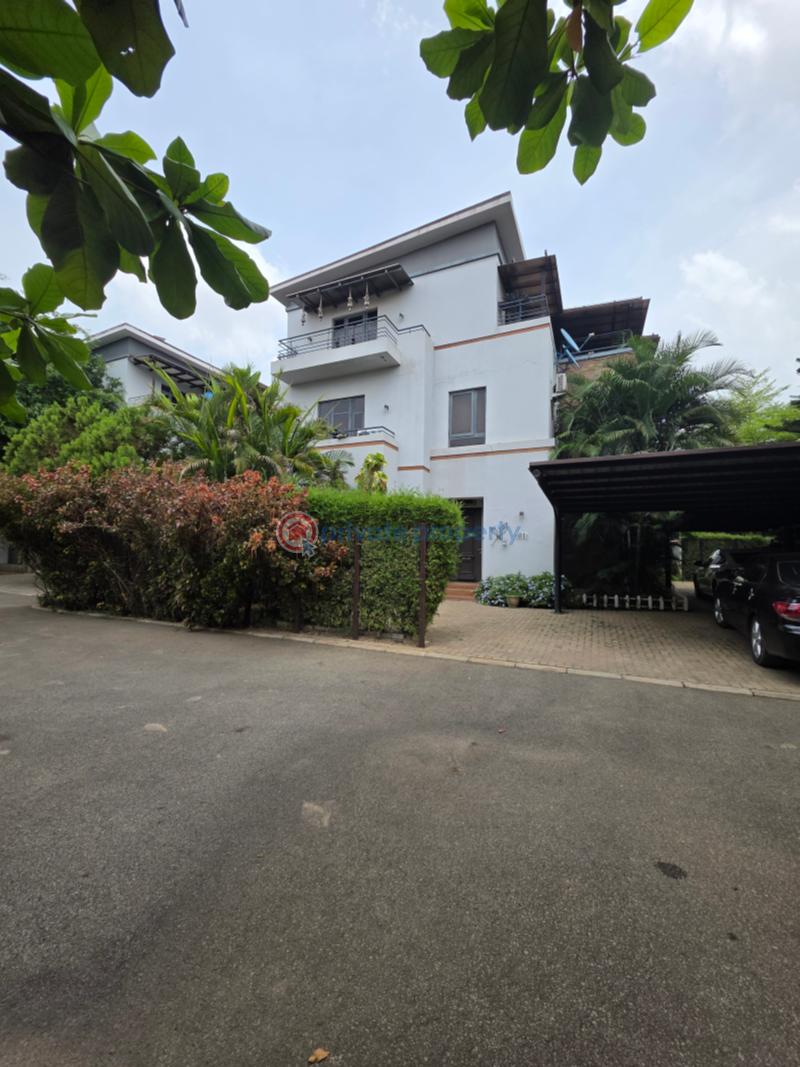 5 bedroom Detached Duplex For Sale Bellavue Phase 1 Life Camp Abuja Phase 3  - 2