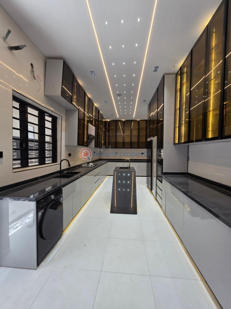5 bedroom Detached Duplex For Sale Hampton Island Chevron Drive Lekki Lagos - 2