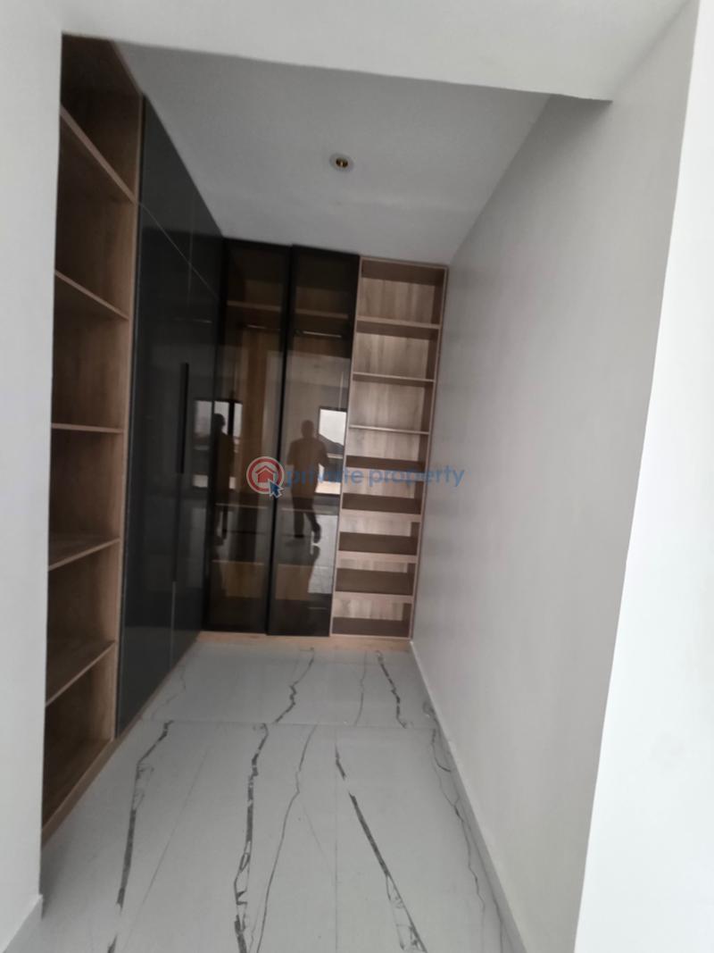 5 bedroom Detached Duplex For Sale Royal Garden Estate Ajiwe Ajah Lagos - 9