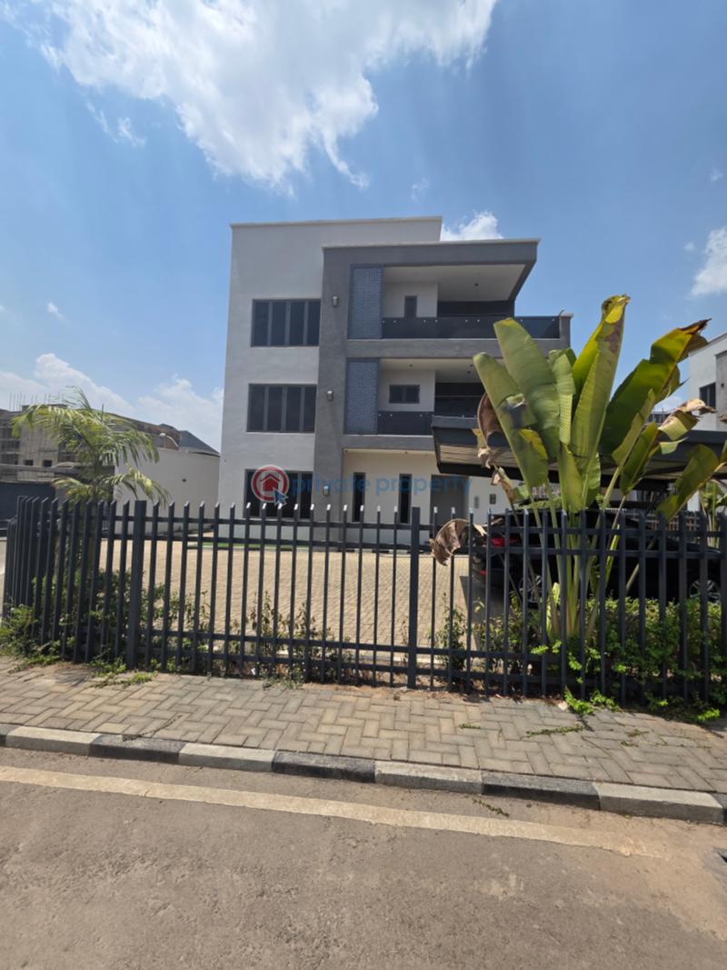 5 bedroom Detached Duplex For Sale Wuye Abuja Phase 2  - 0
