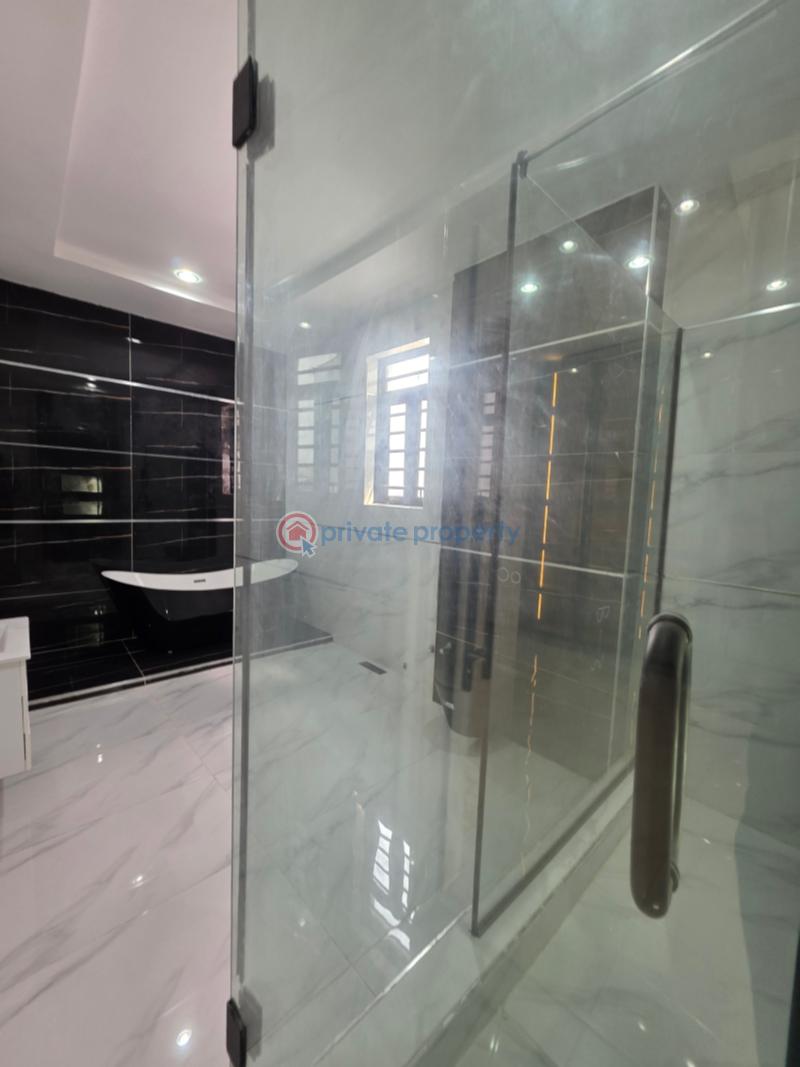 5 bedroom Detached Duplex For Sale Ocean Breeze Estate Ologolo Lekki Lagos - 8