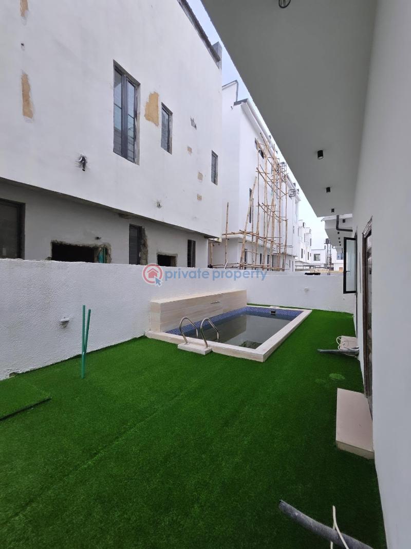 5 bedroom Detached Duplex For Sale Chevron Drive Lekki Lagos - 13