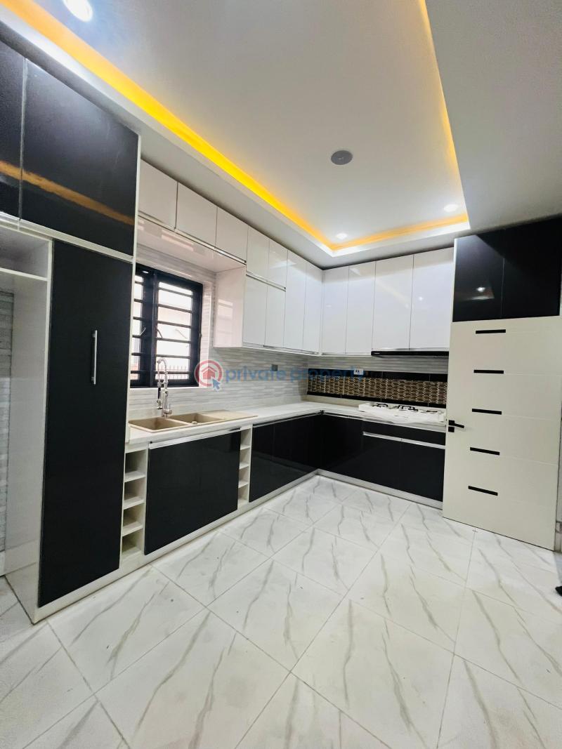 5 bedroom Detached Duplex For Sale Berger Ojodu Lagos - 12