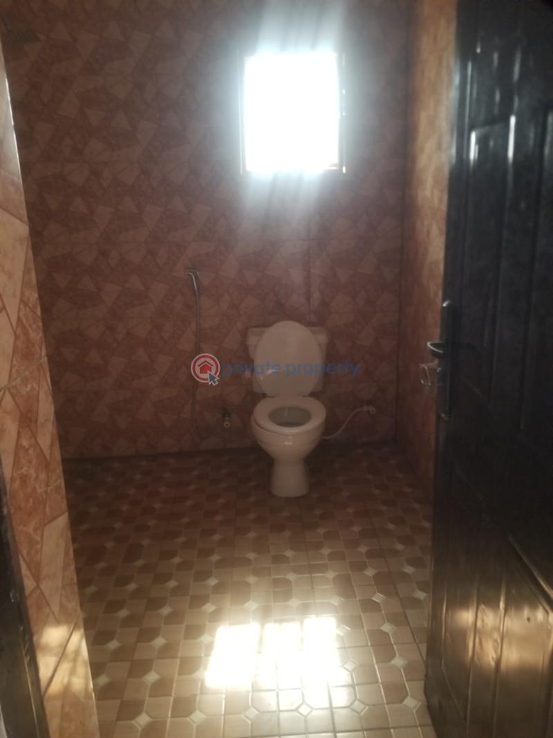 5 bedroom Duplex For Sale Kamta Housing Estate. Iyana Mortuary Abeokuta Ogun - 26