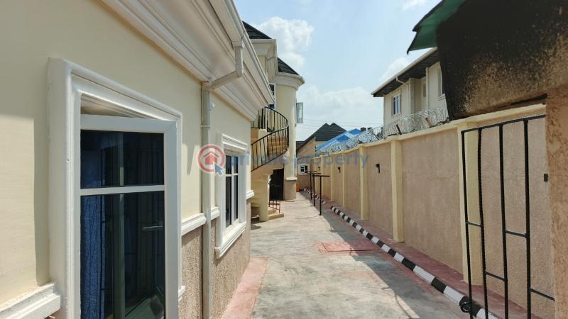 5 bedroom Detached Duplex For Sale Oke Badan Estate ,akala , Akobo. Akobo Ibadan Oyo - 6