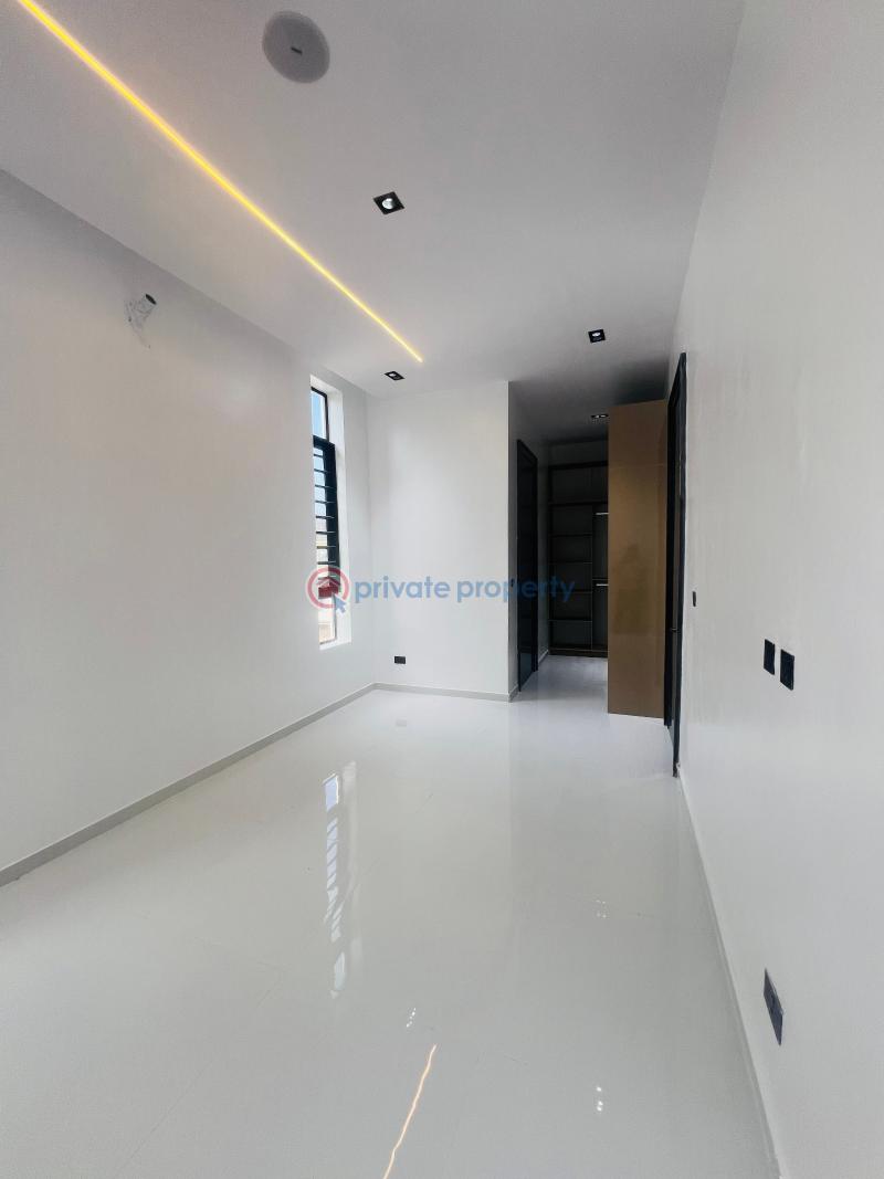 5 bedroom Detached Duplex For Sale Oral Estate Along Lekki Expressway Lagos - 15