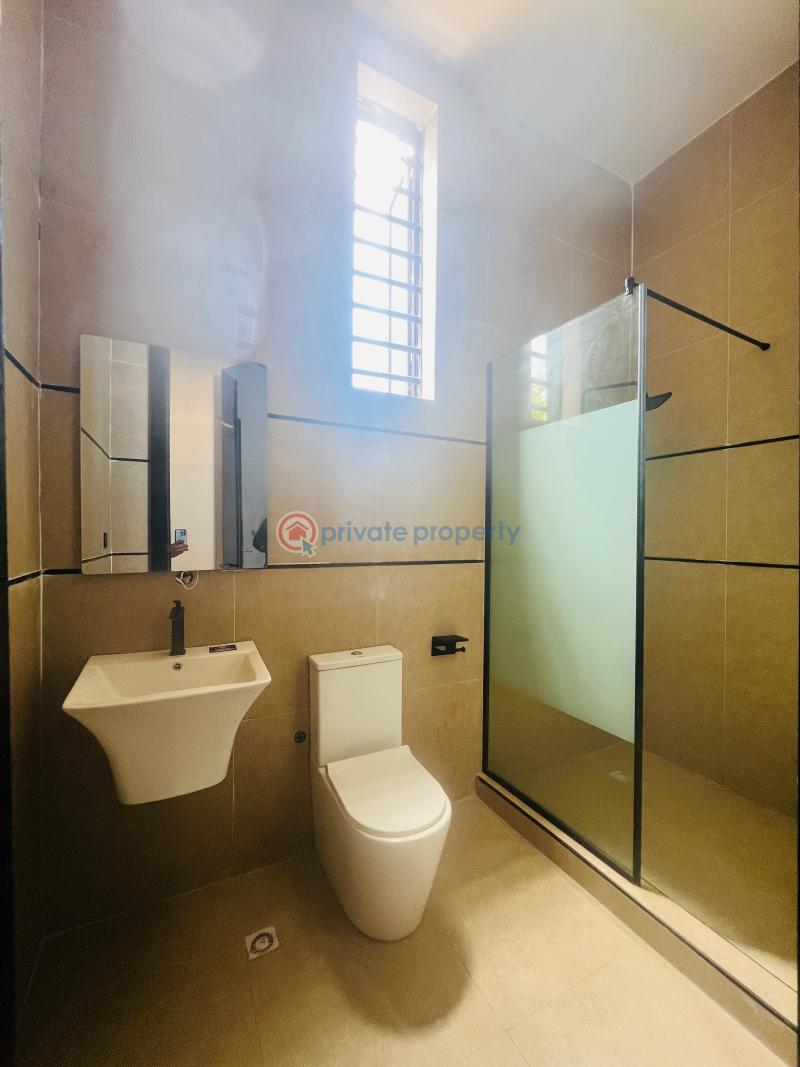 5 bedroom Detached Duplex For Sale Oral Estate Along Lekki Expressway Lagos - 16