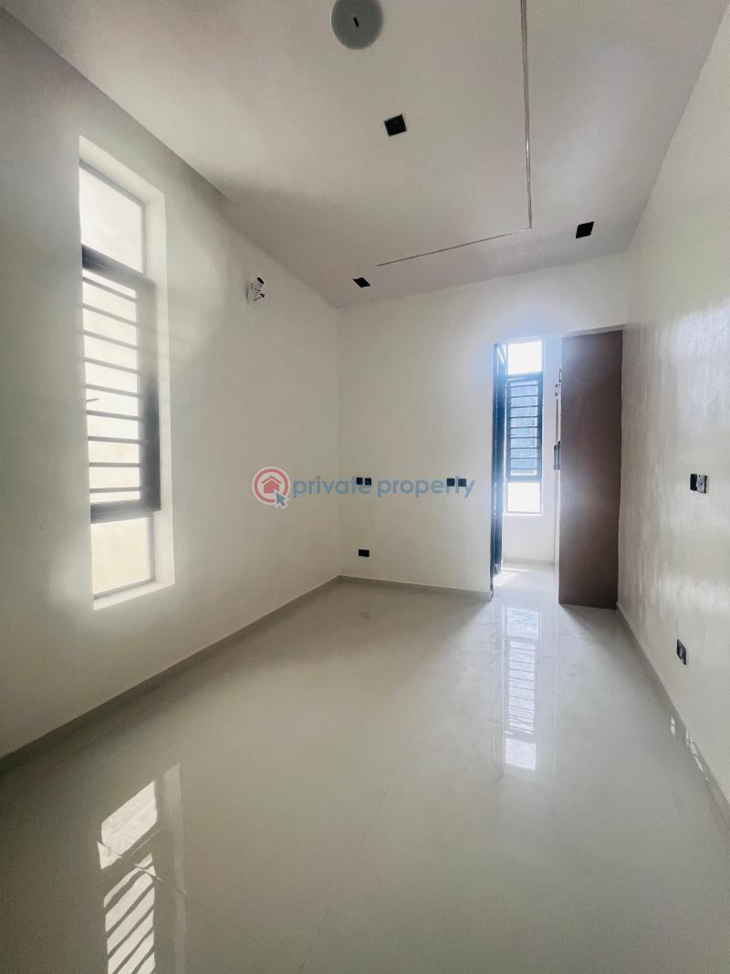 5 bedroom Detached Duplex For Sale Oral Estate Along Lekki Expressway Lagos - 19
